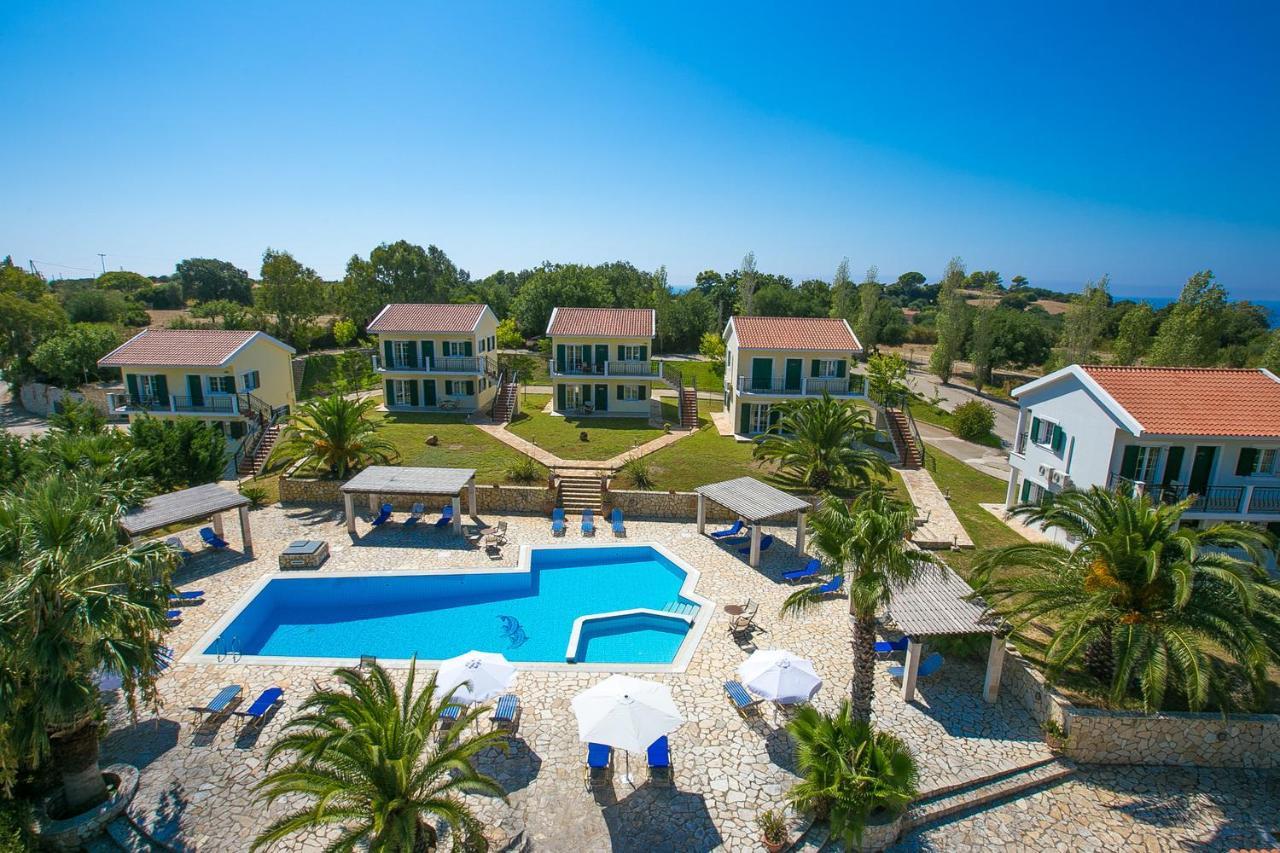 Liakas Village Spartià Exterior foto